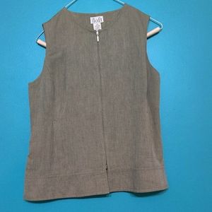 Linen vest